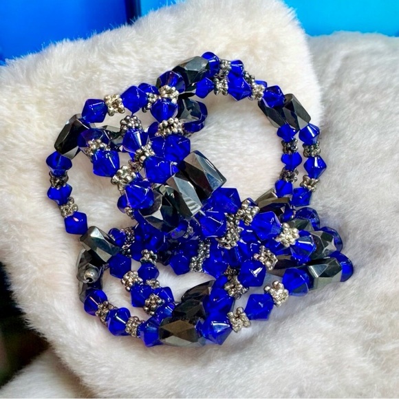 Magnetic Hematite & Royal Blue Bicone Crystal Bead Wrap Bracelet - Picture 9 of 9